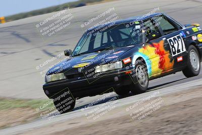media/Oct-01-2023-24 Hours of Lemons (Sun) [[82277b781d]]/1045am (Outside Grapevine)/